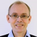 Wiggo Krogstad style=